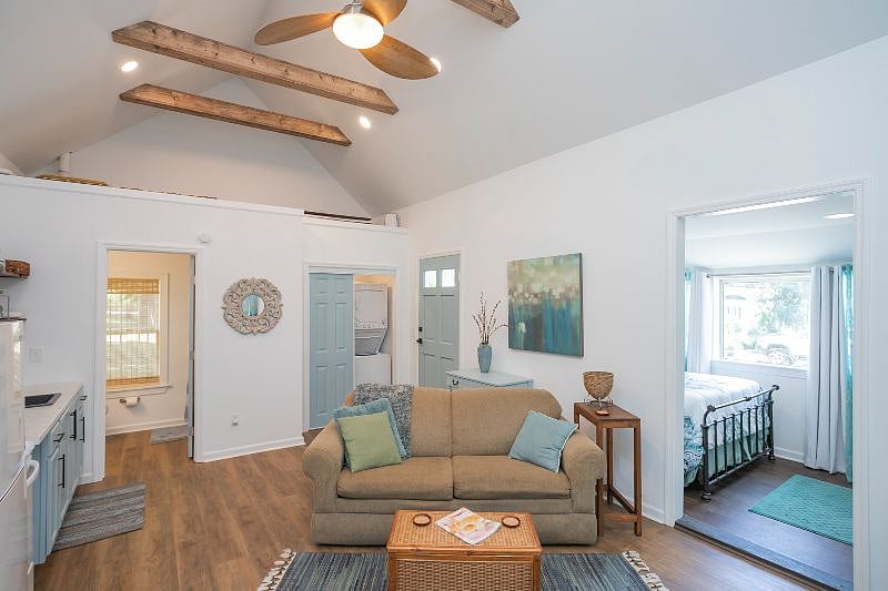 Furnished Finder property 378896_1 photo 18