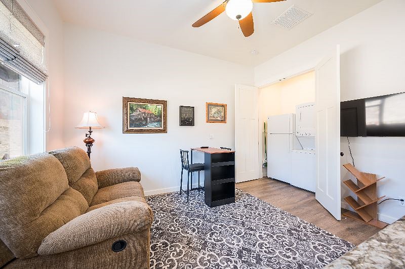 Furnished Finder property 378932_1 photo 7