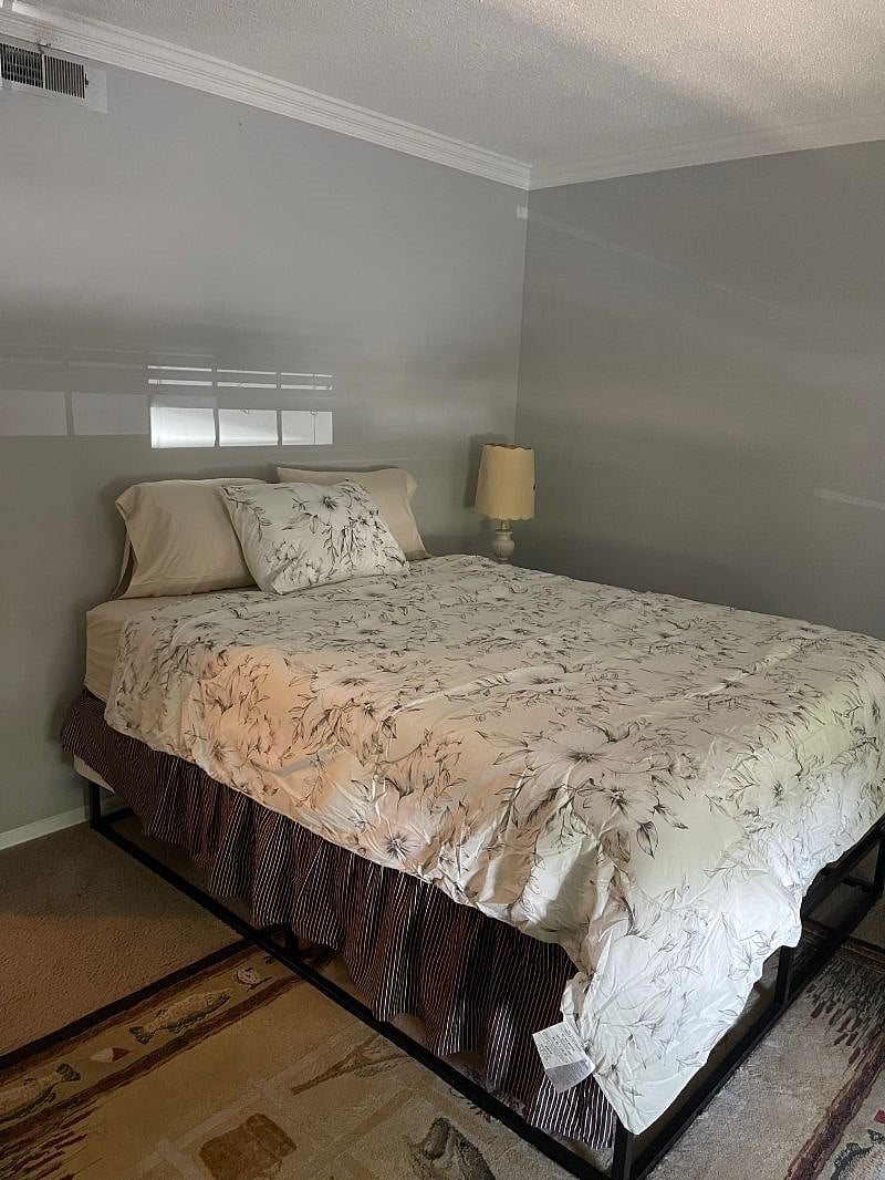 Furnished Finder property 379003_1 photo 10