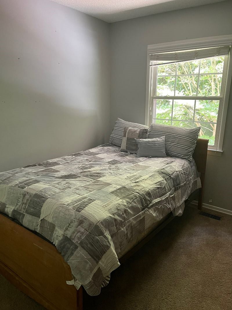 Furnished Finder property 379003_1 photo 15