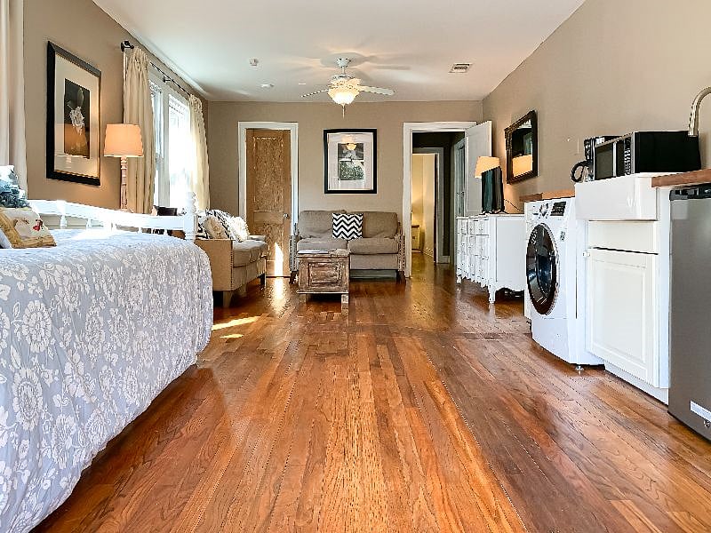 Furnished Finder property 379030_1 photo 3