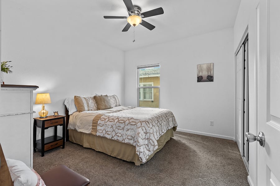 Furnished Finder property 379040_1 photo 12
