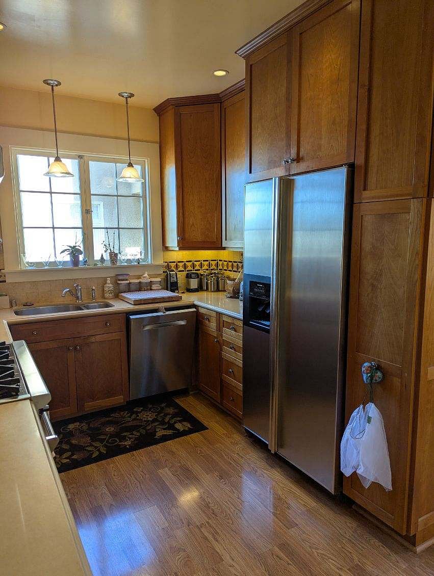 Furnished Finder property 379074_1 photo 11