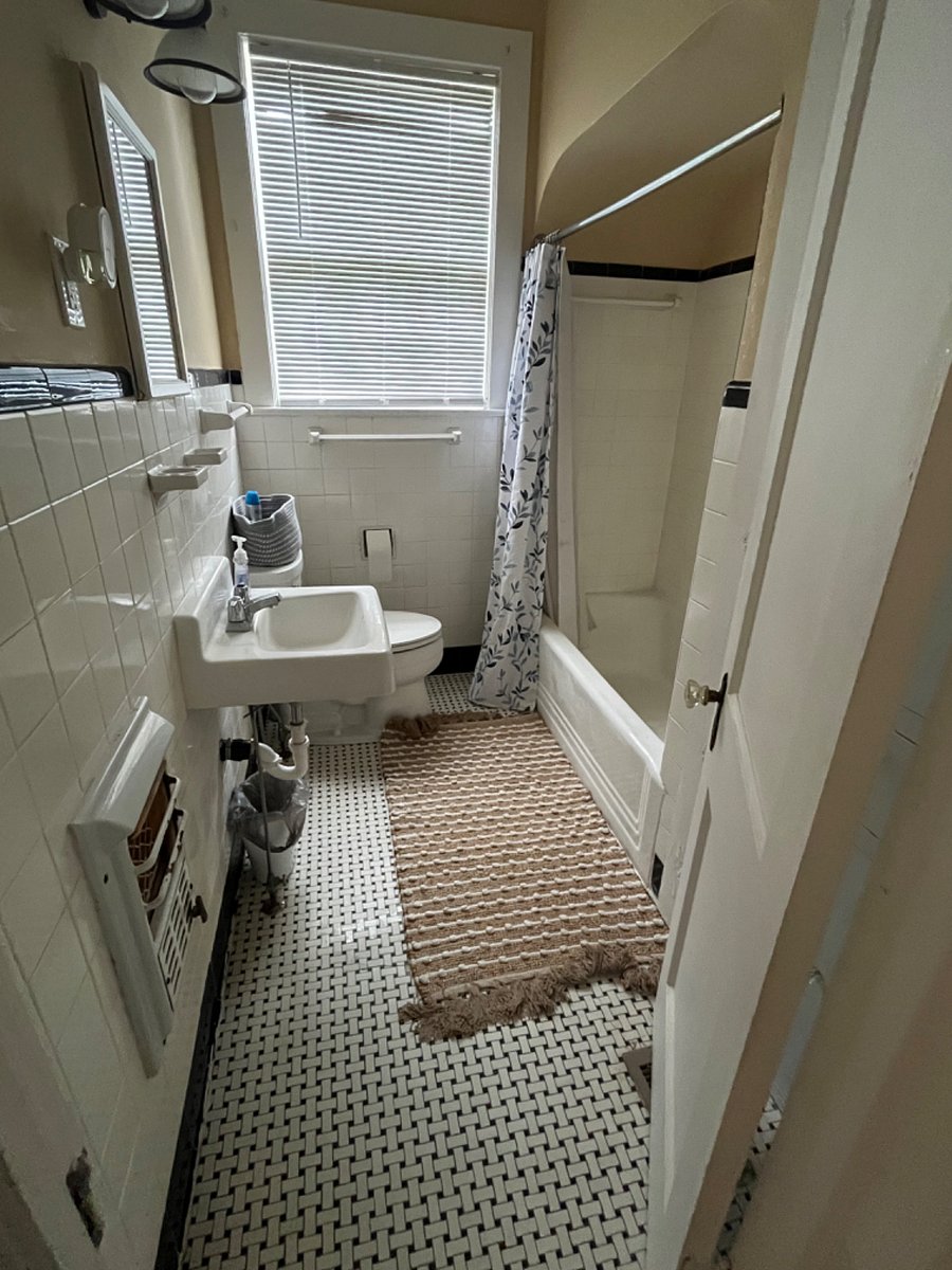 Furnished Finder property 379091_2 photo 15