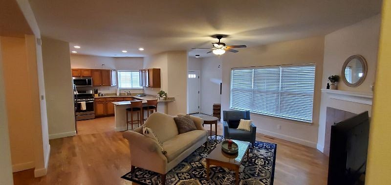 Furnished Finder property 379121_1 photo 4