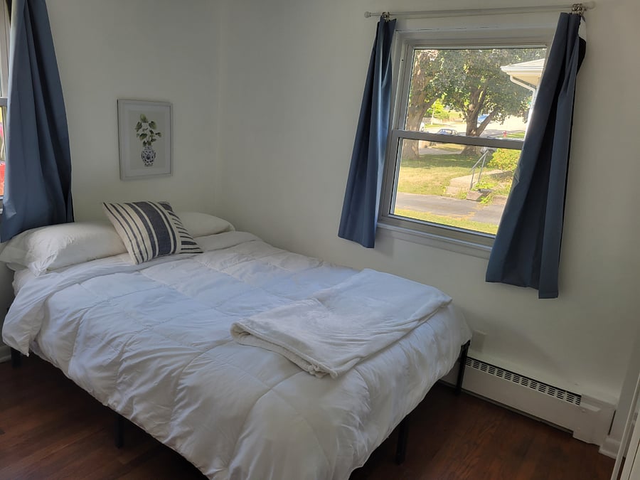 Furnished Finder property 379124_4 photo 7