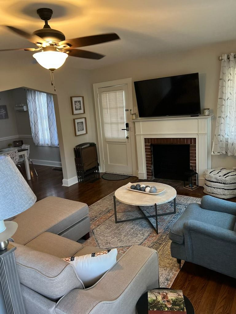 Furnished Finder property 379147_1 photo 4