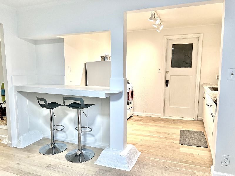 Furnished Finder property 379164_1 photo 9