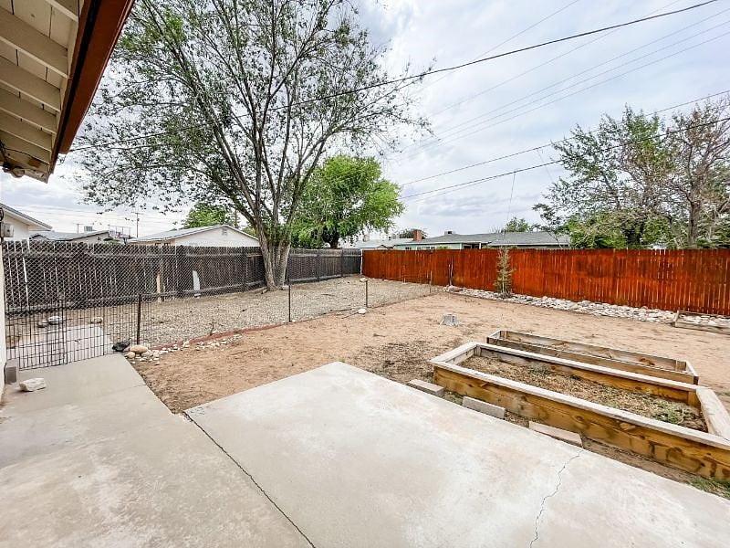 Furnished Finder property 379171_1 photo 12