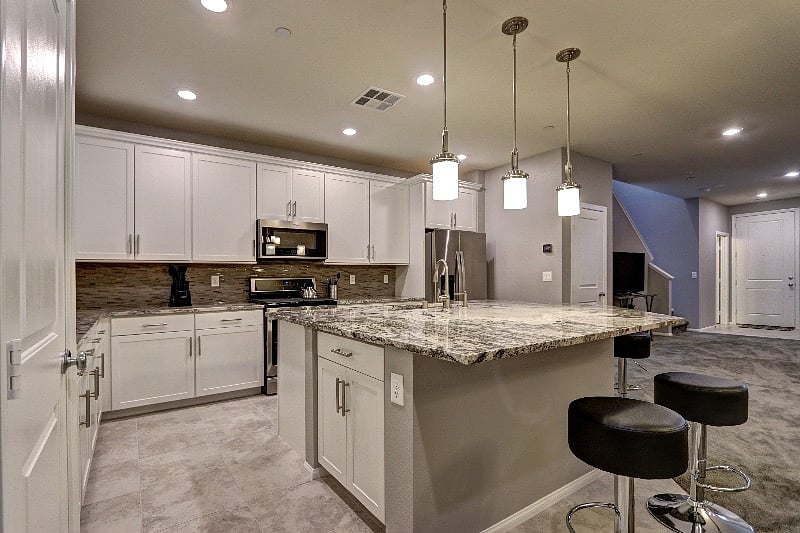 Furnished Finder property 379194_1 photo 12