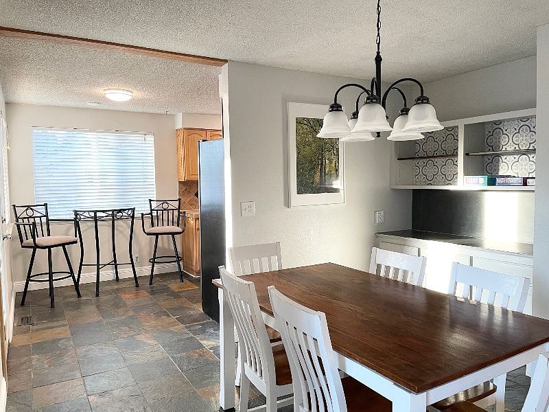 Furnished Finder property 379202_1 photo 7
