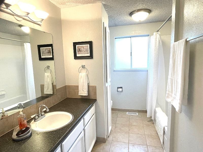 Furnished Finder property 379202_1 photo 13