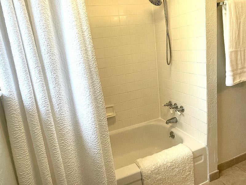 Furnished Finder property 379202_1 photo 14