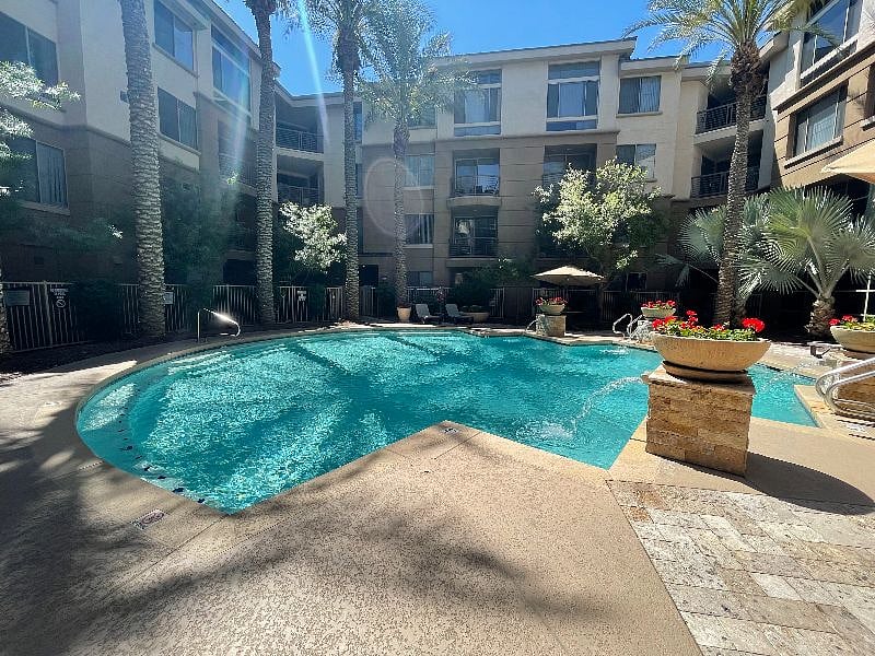 Furnished Finder property 379203_1 photo 13