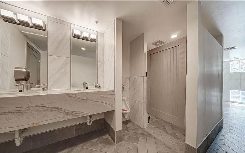 Furnished Finder property 379203_1 photo 16