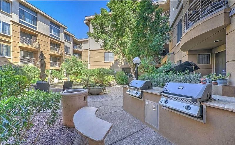 Furnished Finder property 379203_1 photo 18