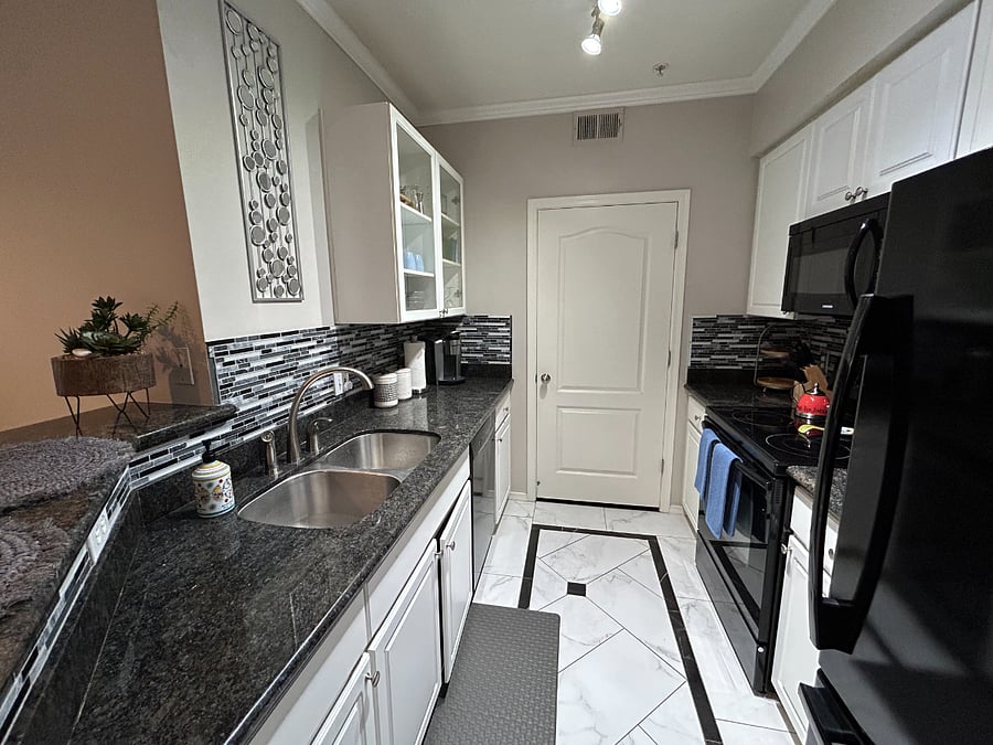 Furnished Finder property 379203_1 photo 30
