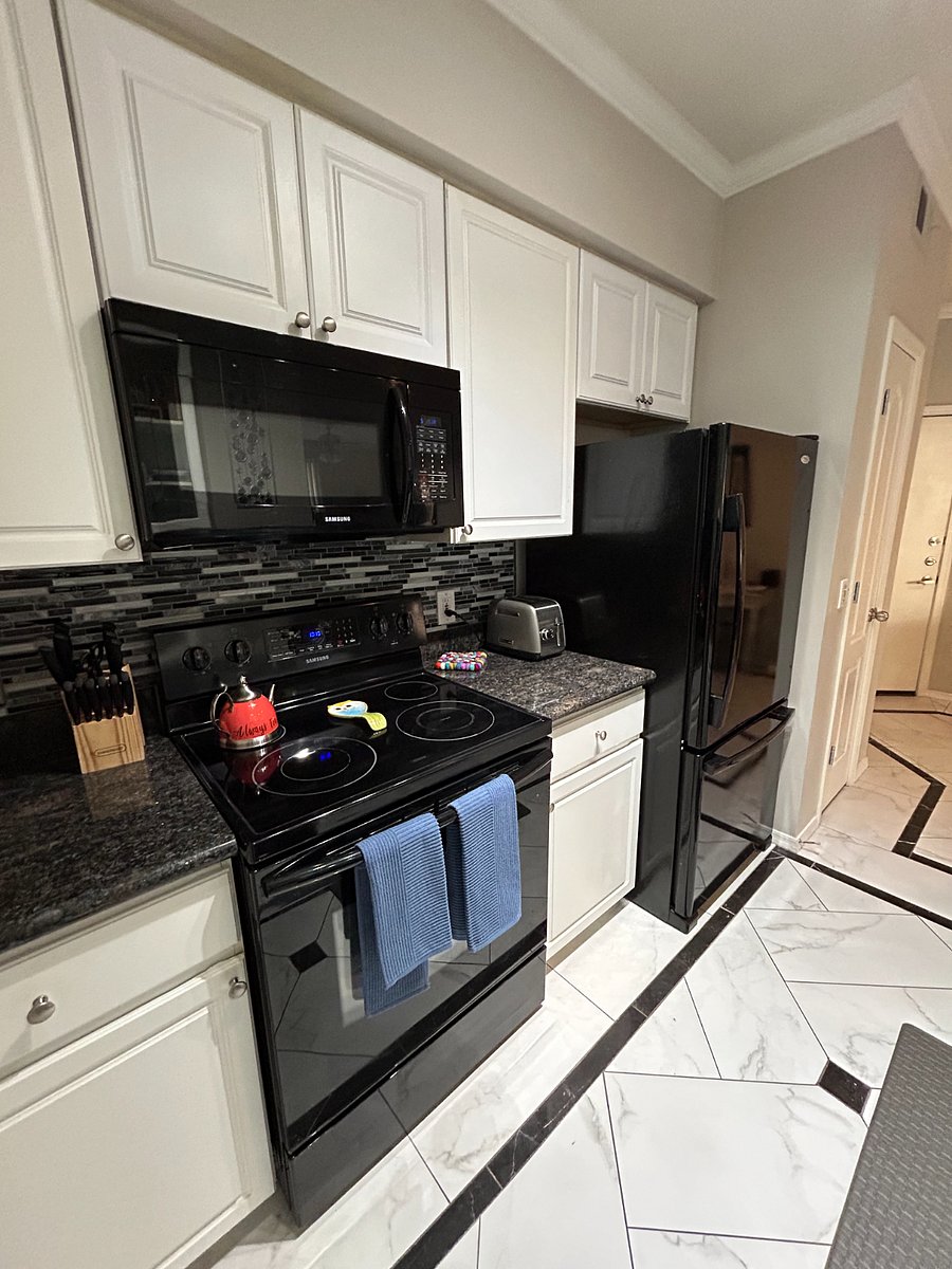 Furnished Finder property 379203_1 photo 36