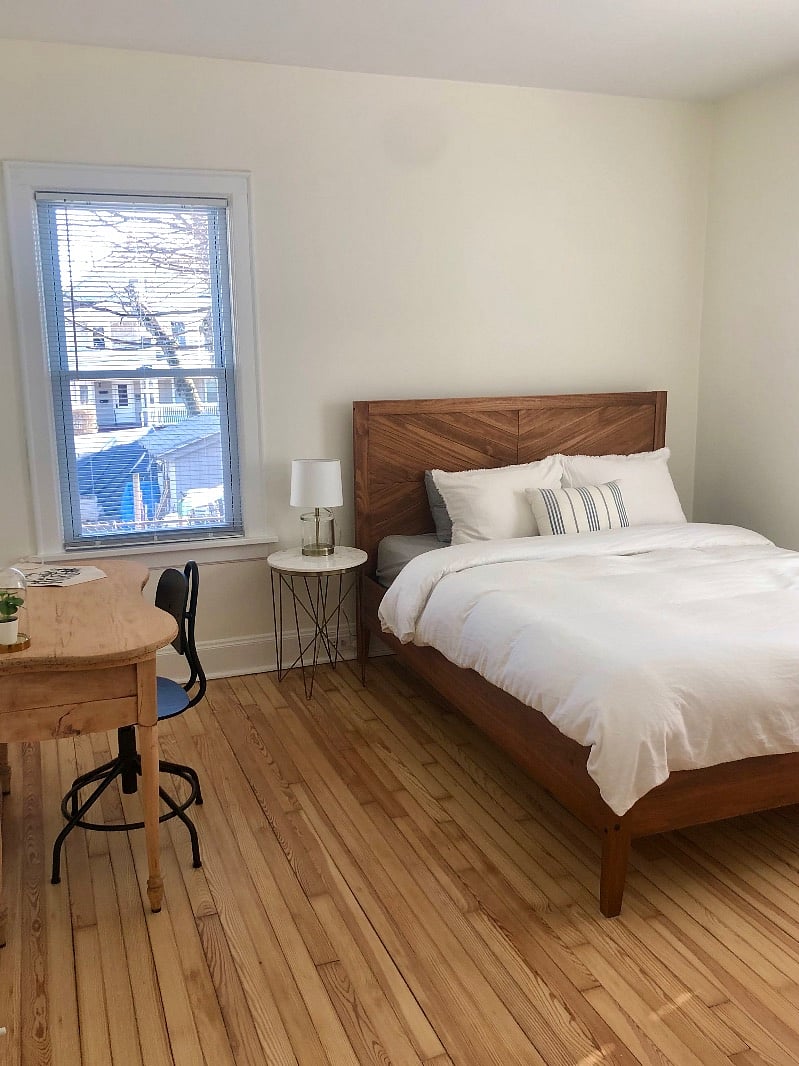 Secondary bedroom