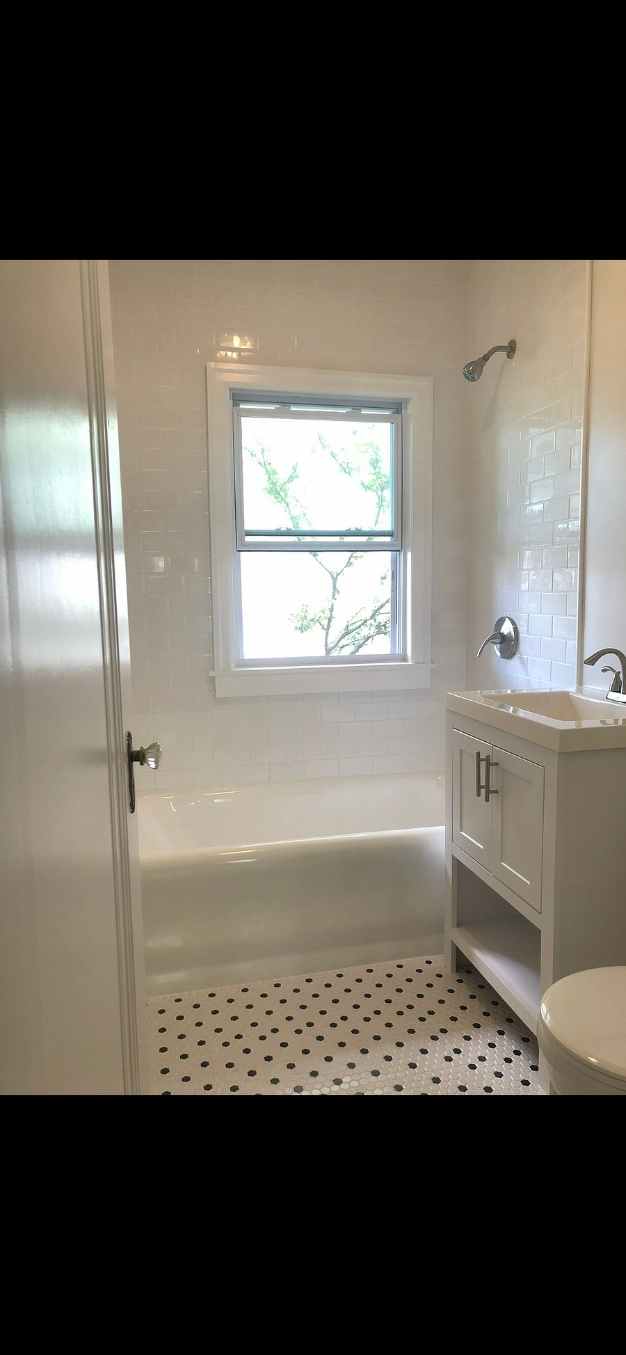 Furnished Finder property 379213_1 photo 20