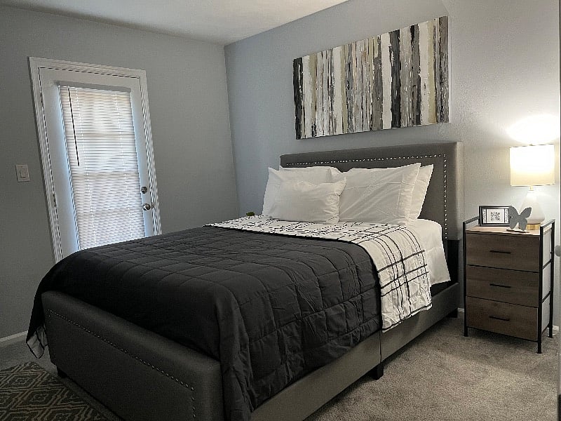 Furnished Finder property 379216_1 photo 2