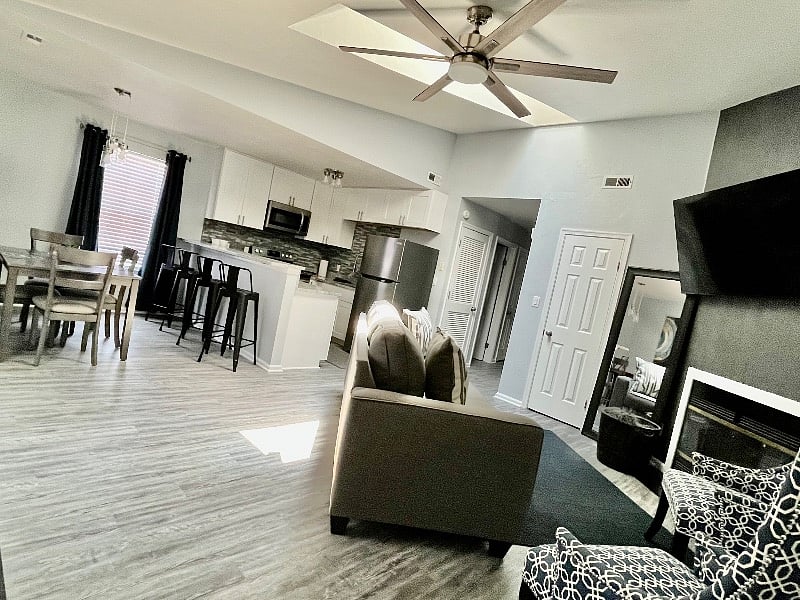 Furnished Finder property 379216_1 photo 1