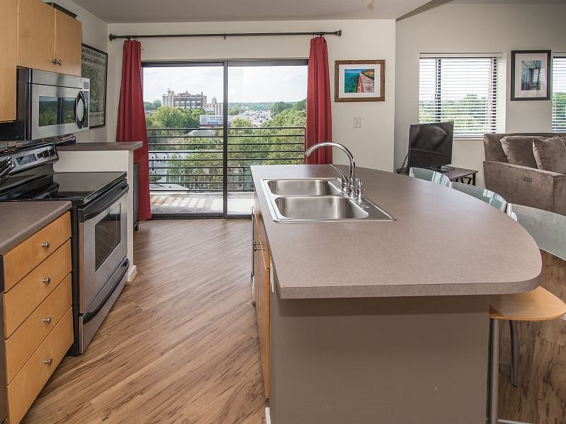 Furnished Finder property 379258_1 photo 4