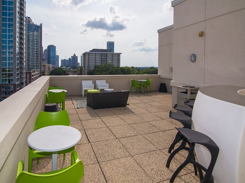Furnished Finder property 379258_1 photo 10
