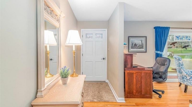Furnished Finder property 379323_1 photo 3