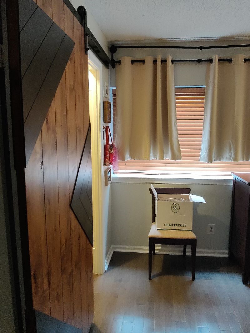 Furnished Finder property 379409_1 photo 6
