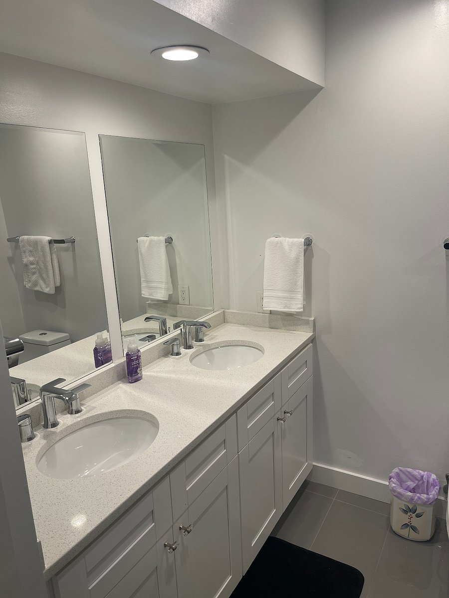 Furnished Finder property 379422_2 photo 11