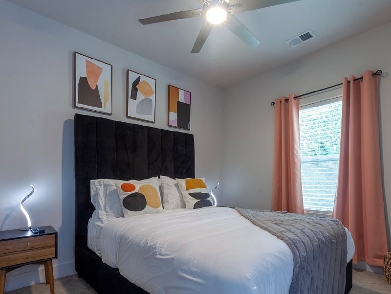 Furnished Finder property 379425_1 photo 9