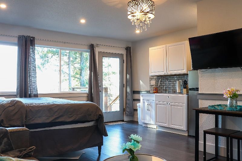 Furnished Finder property 379484_1 photo 13