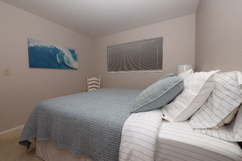 Furnished Finder property 379485_1 photo 10