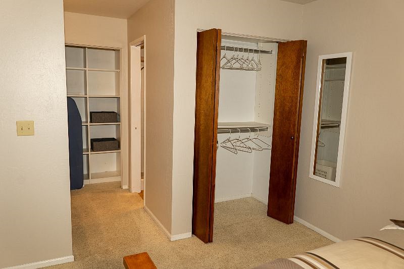 Furnished Finder property 379485_1 photo 9