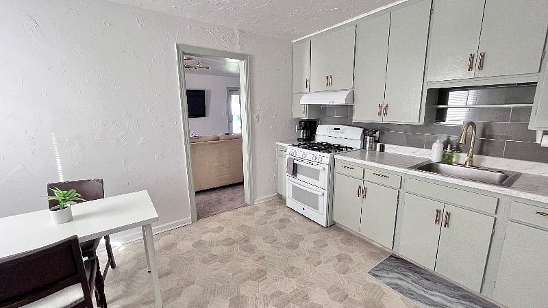 Furnished Finder property 379497_1 photo 19