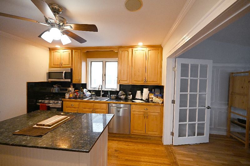 Common Kitchen Space