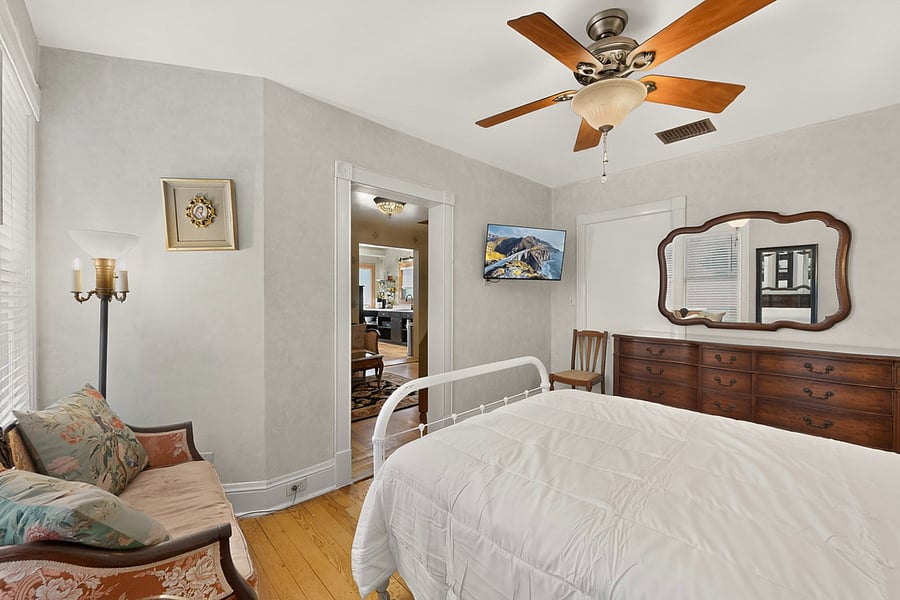 Furnished Finder property 379543_1 photo 14