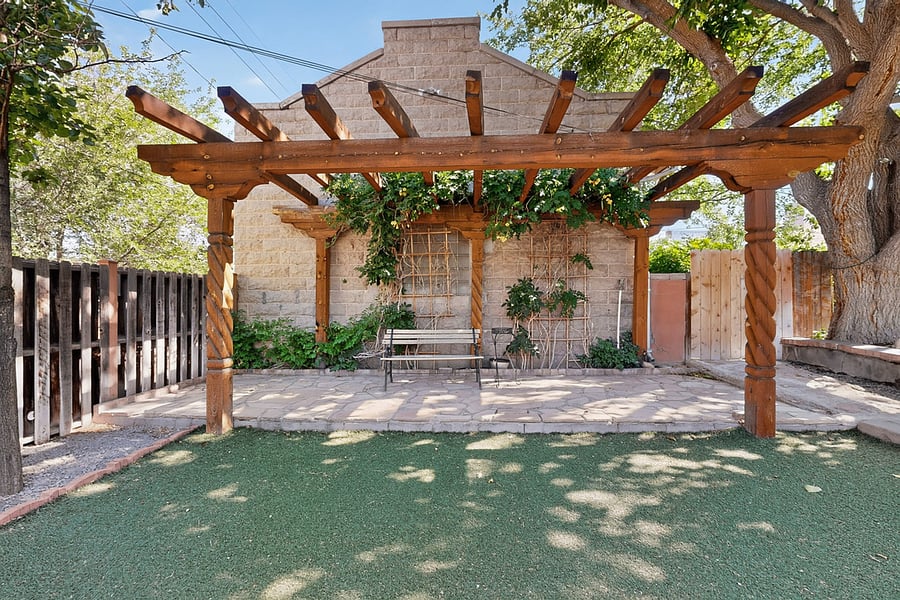 Furnished Finder property 379543_1 photo 26