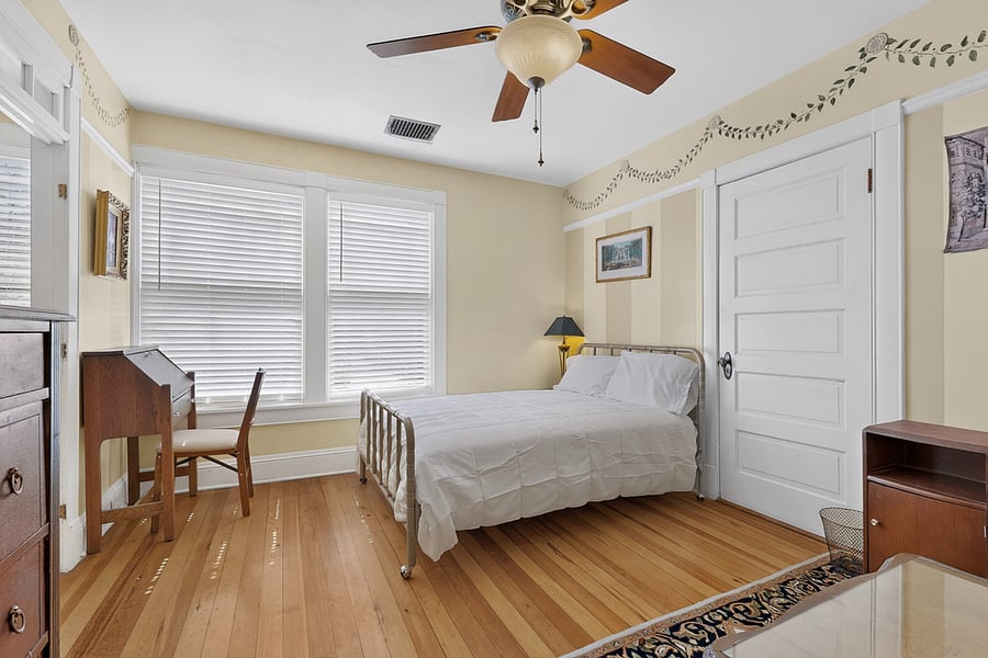 Furnished Finder property 379543_2 photo 10