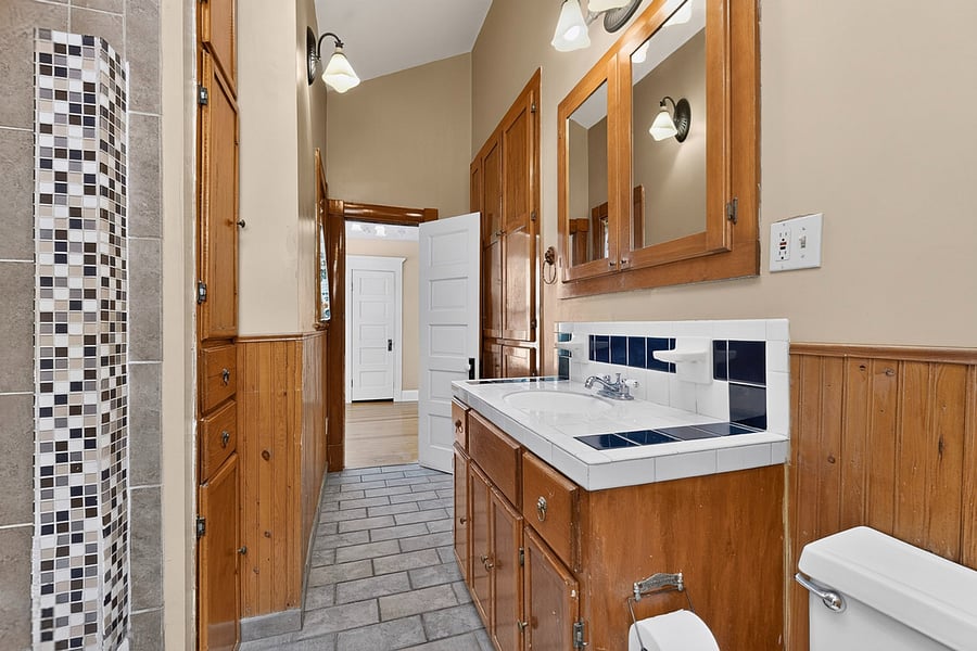 Furnished Finder property 379543_3 photo 26