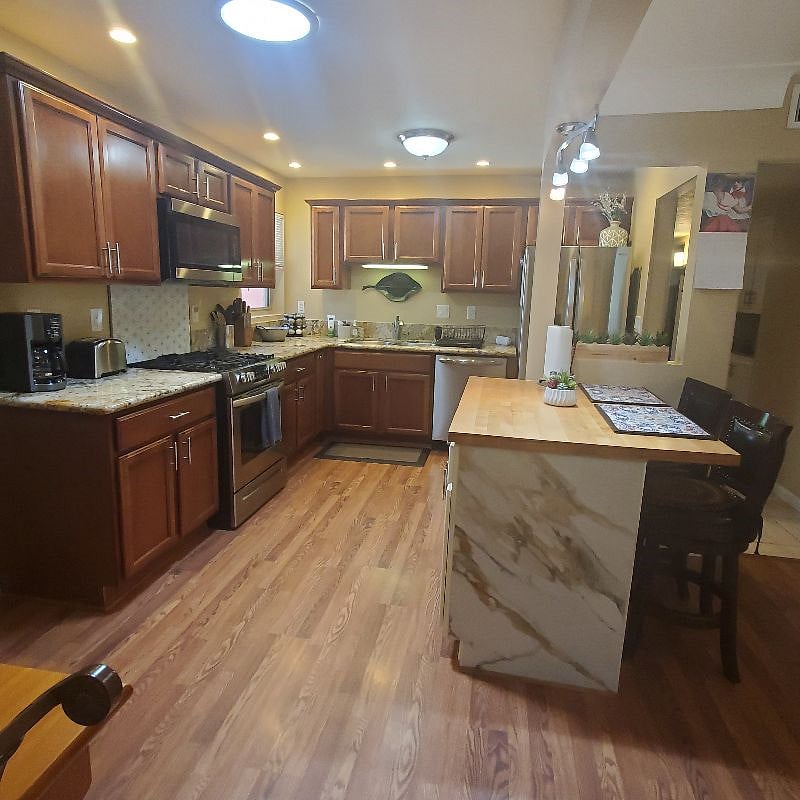 Furnished Finder property 379565_1 photo 6