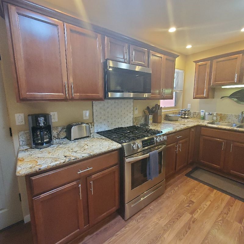Furnished Finder property 379565_1 photo 8