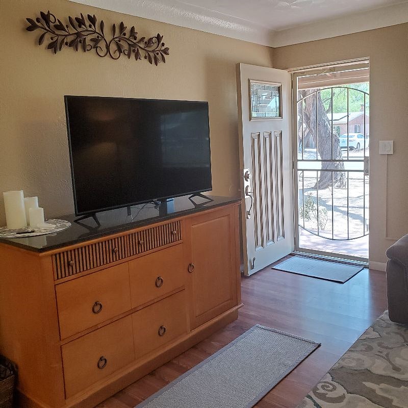Furnished Finder property 379565_1 photo 4