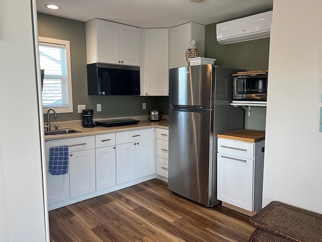 Furnished Finder property 379566_1 photo 12