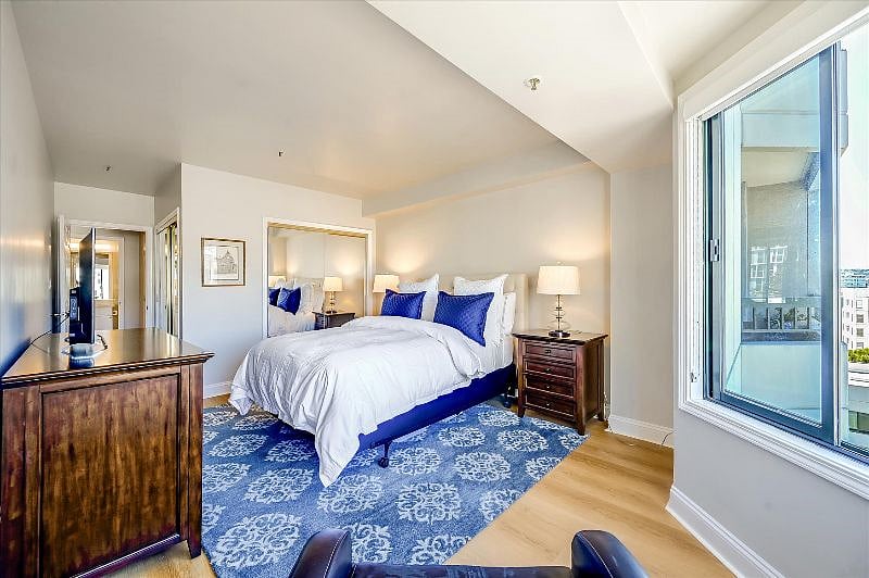Furnished Finder property 379603_1 photo 12