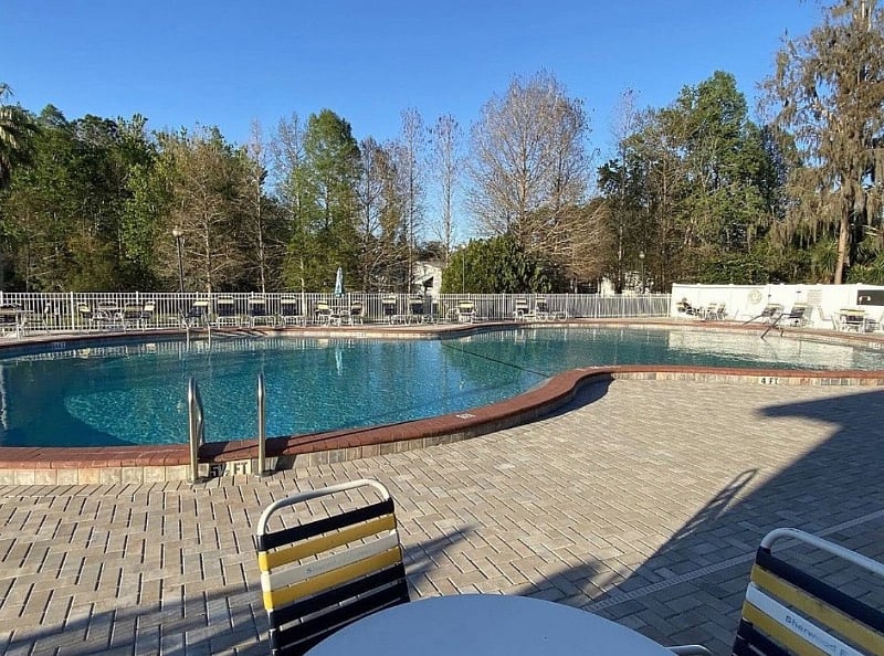 Furnished Finder property 379611_1 photo 10