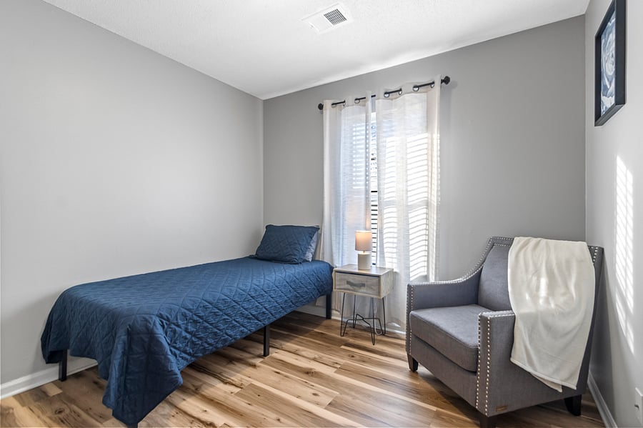 Furnished Finder property 379615_1 photo 24