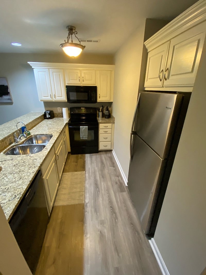 Furnished Finder property 379690_1 photo 8