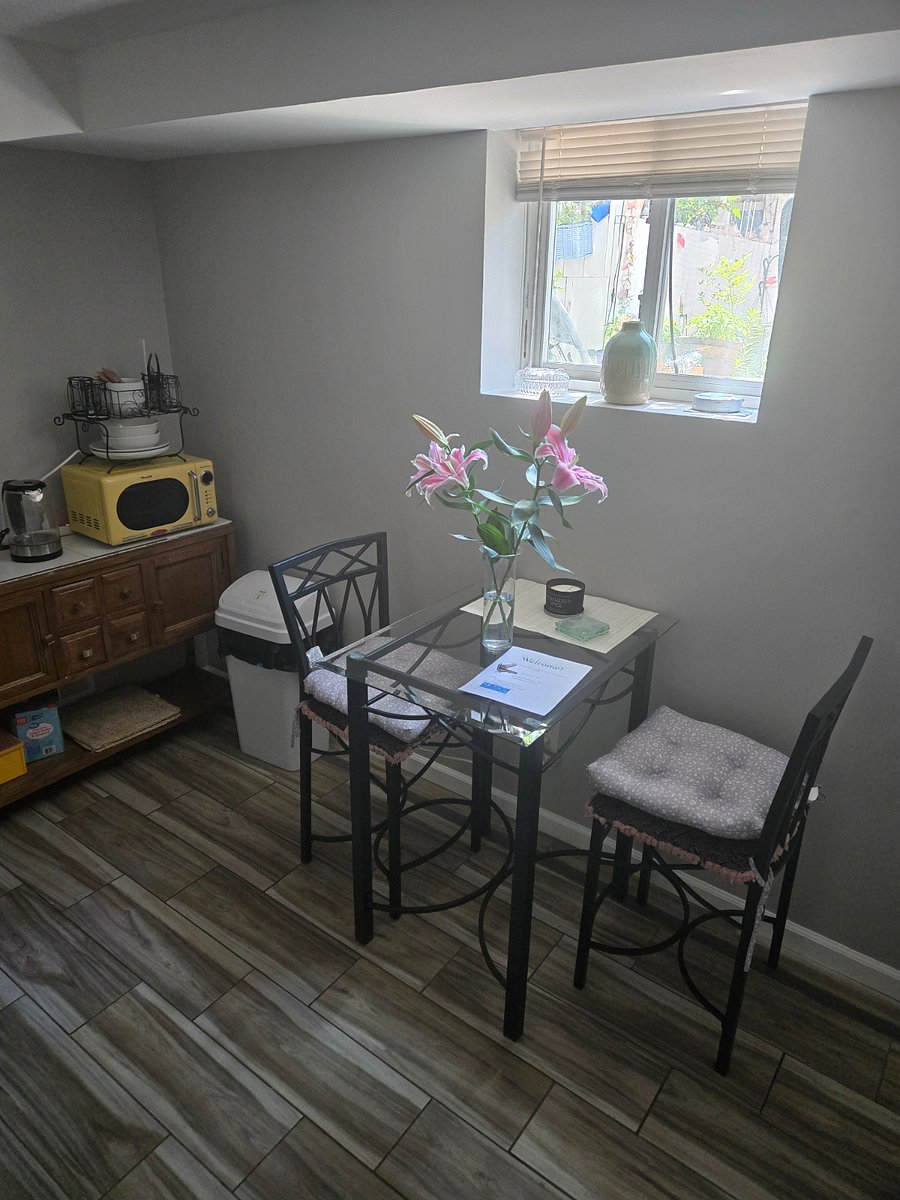 Furnished Finder property 379730_2 photo 7